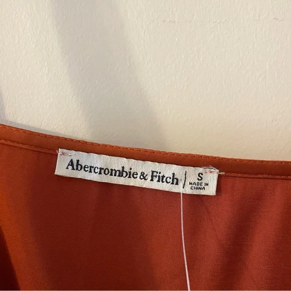 BNWT Abercrombie & Fitch Satin Slip Midi Dress with Slit in Paprika - Picture 5 of 8